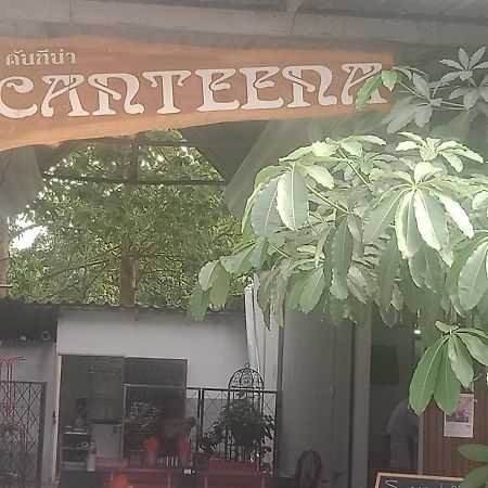 La Canteena Патая Екстериор снимка